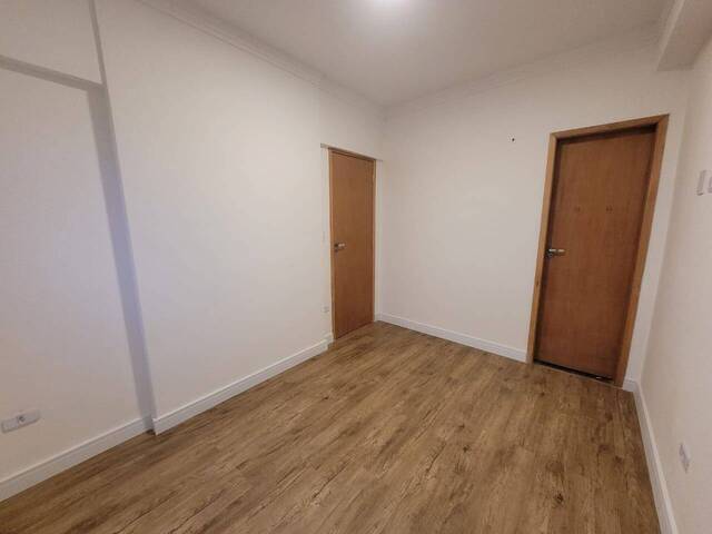 Apartamento para Venda em Santos - 5