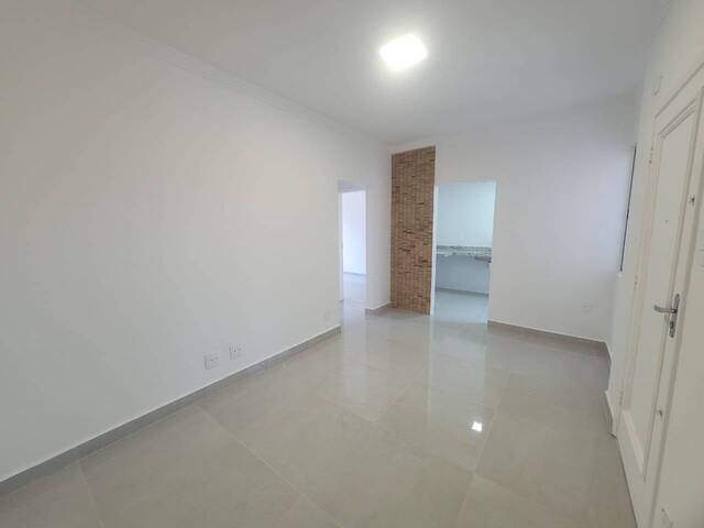 #16 - Apartamento para Locação em Santos - SP - 2