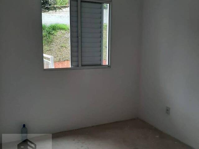 Apartamento para Venda em Cotia - 3