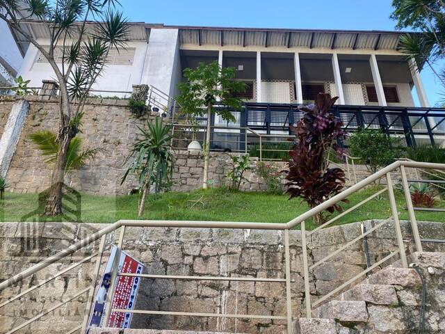 #106 - Casa para Venda em São Vicente - SP - 2