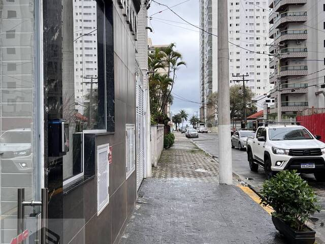 #153 - Apartamento para Venda em Praia Grande - SP