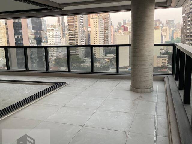 #215 - Apartamento para Venda em São Paulo - SP - 2